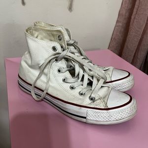 Size 6.5 high top white converse
